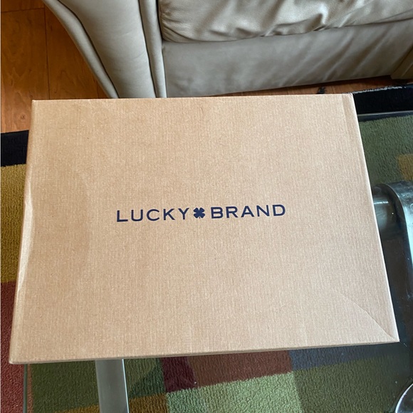 Brand new lucky knee high boots - Picture 5 of 6